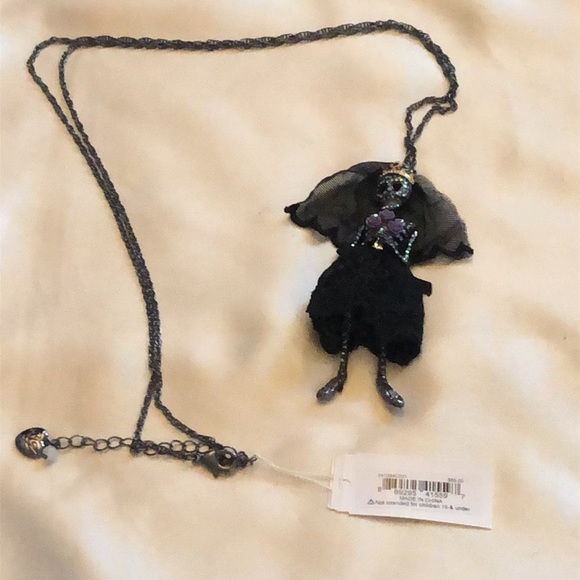 Betsey Johnson Hematite Tone Dark Magic Skeleton Bride Pendant Necklace NWT - Picture 5 of 15